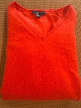 Saks Fifth Avenue Bright Red V-Neck Cashmere Sweater